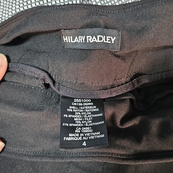 Nice Shorts And Capris Bundle - Picture 5 of 8